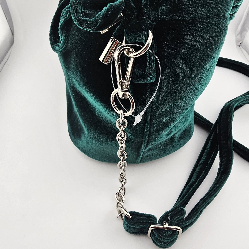 House of Harlow 1960 Green Velvet Crossbody Handbag NWT - Picture 8 of 10